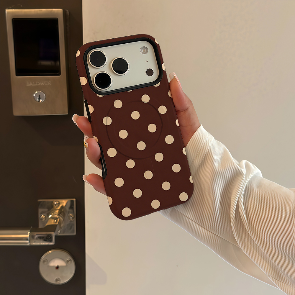 Brązowo-beżowe etui na telefon – Apple Iphone 16 recenzja i cena